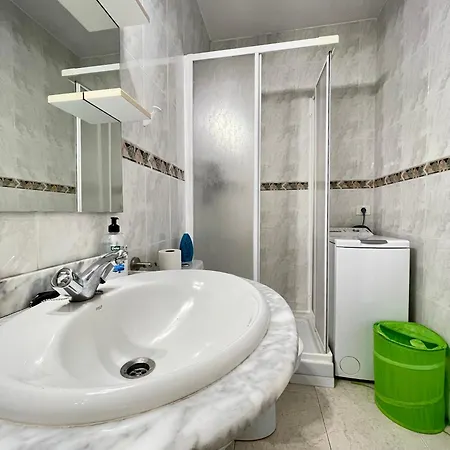 Palia Elegance Oasis Apartament *