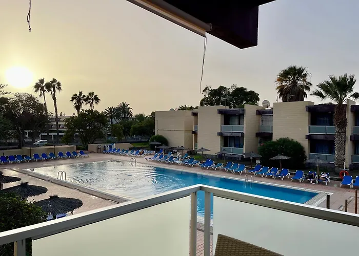 Palia Elegance Oasis طوستا ديل سيلونثيو